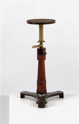 A Modelleur swivelling table/stool, - Design