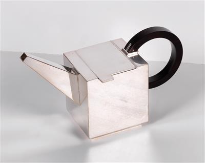 A teapot with a round handle, designed and manufactured by Jan Wege Hamburg 2012, - Design
