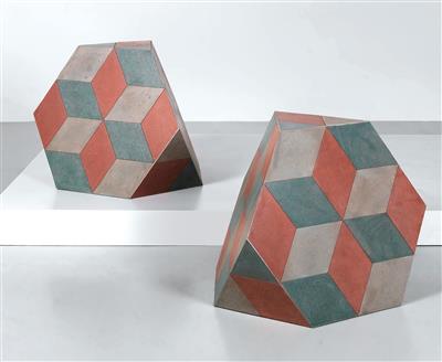 Zwei Hocker Mod. Bolognese Pop, Entwurf Tino Valentinitsch 2015 / 2017, - Design