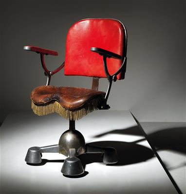 A Locus Rex seat object, designed and manufactured by Helmut Palla* in 1992, - Design