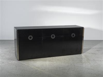 A sideboard, designed by Willy Rizzo - Design