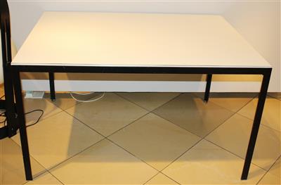 Esstisch / Tisch aus der TAngle Serie, - Classic and modern design