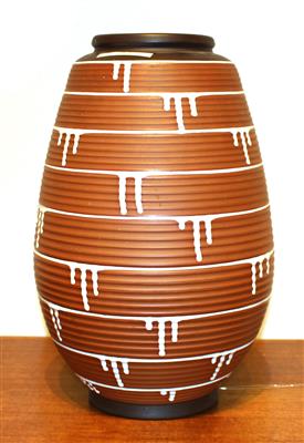 Große Bodenvase, - Classic and modern design