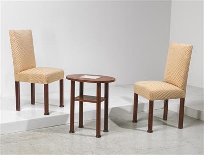 Sitzgruppe: Zwei Stühle und Beistelltisch, - Interior Design