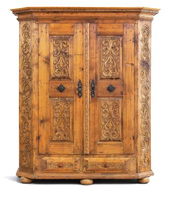 Provinzieller Schrank, - Furniture