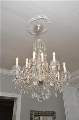 Glasluster in Kronenform, - MY HOME IS <br>MY CASTLE - <br>Classic English Interiors <br>Sale!!!