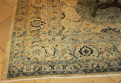 Keschan ca. 381 x 308 cm, - Furniture, carpets