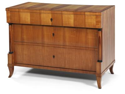 Biedermeier Kirschkommode, - Möbel, Teppiche und dekorative Kunst