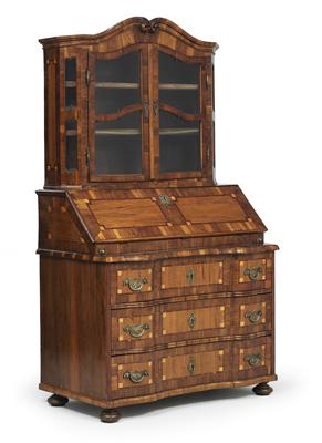 Spätbarocker Schreibaufsatzschrank, - Furniture, carpets