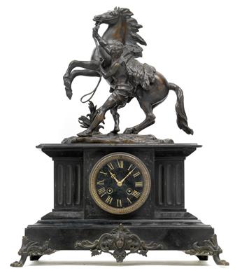 Historismus Marmorkaminuhr mit Bronze "Der Pferdebändiger" - Möbel, Teppiche und<br />Special Offer Design