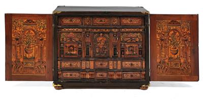 1 Kabinettschrank - Möbel, Teppiche und dekorative Kunst