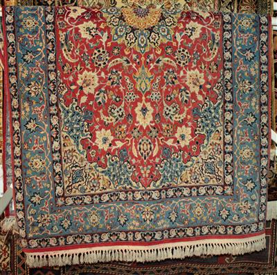 Isfahan ca. 177 x 103 cm, - Furniture, carpets