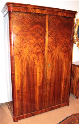 Biedermeier-Garderobeschrank, - Furniture, carpets