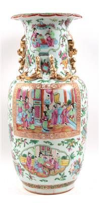 Famille rose Vase, - Furniture, carpets