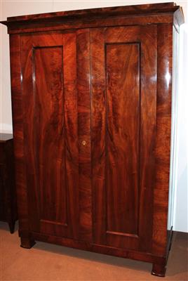 Biedermeier-Garderobeschrank, - Furniture, carpets