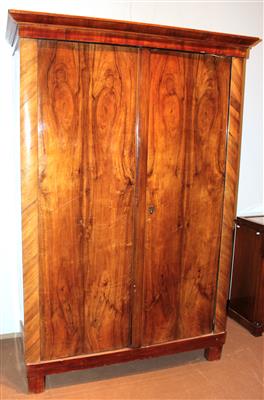 Biedermeier-Garderobeschrank, - Furniture, carpets