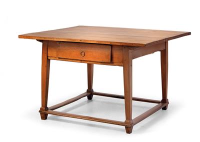 Provinzieller klassizistischer Tisch, - Möbel, Design und Teppiche