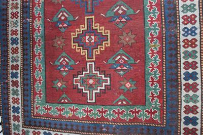 Karabagh, - Möbel und Teppiche