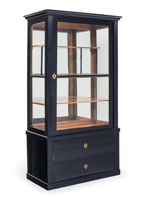 Biedermeier Vitrine, - Nábytek, koberce