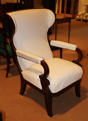 Biedermeier-Ohrenbackenfauteuil um 1820/30, - Furniture, carpets