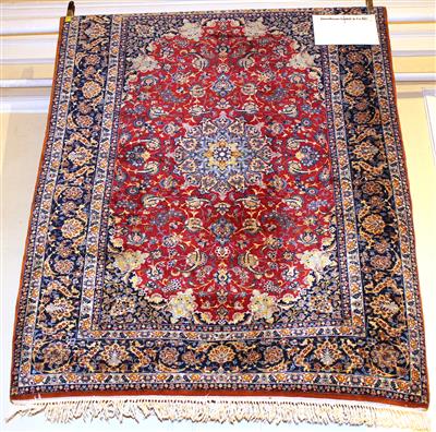 Isfahan ca. 225 x 124 cm, - Furniture