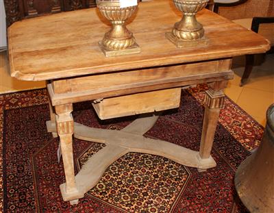 Bauerntisch um 1800, - Sommerauktion - Möbel, Teppiche und Design