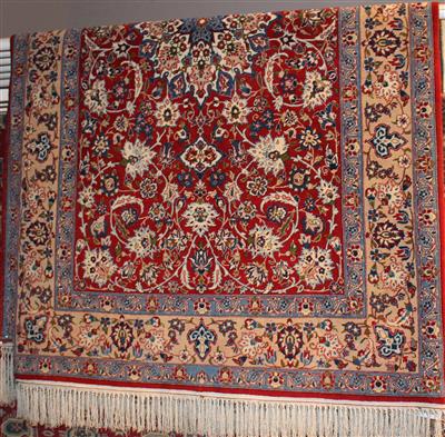 Isfahan ca. 162 x 104 cm, - Sommerauktion - Möbel, Teppiche und Design