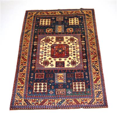 Anatolischer Karatchoph ca. 251 x 160 cm, - Sommerauktion - Möbel, Teppiche und Design