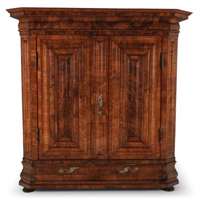 Deutscher Barockschrank, - Furniture