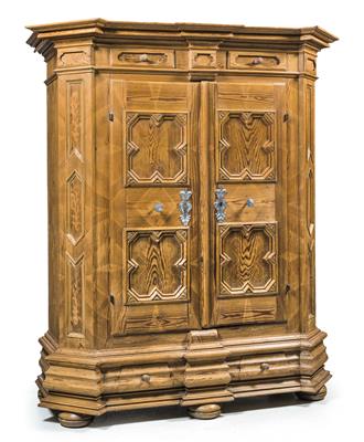 Provinzieller Schrank, - Mobili ed arti decorative