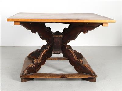 Bäuerlicher Tisch, - Furniture and Decorative Art