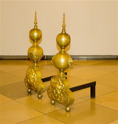 Paar große Kaminböcke, - Furniture and Decorative Art