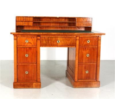 Schreibtisch im Biedermeier Stil, - Furniture