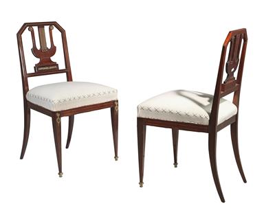 Paar zierlicher neoklassizistischer Sessel, - Möbel und dekorative Kunst