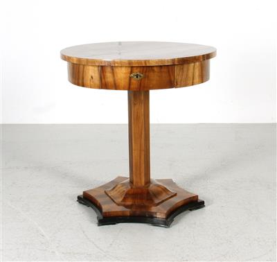 Runder Biedermeier-Tisch, - Mobili e arti decorative