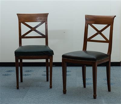 Paar Sessel in der Art d. Biedermeiers, - Ein Stück österreichische Bankgeschichte