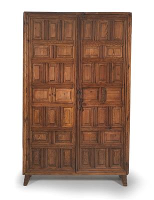 Provinzieller spanischer Schrank, - Mobili e arti decorative