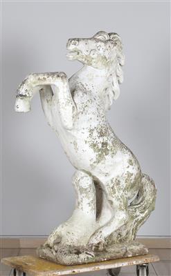 "Aufsteigendes Pferd" - gr. Gartenfigur, - Saisonabschluß-Auktion Möbel