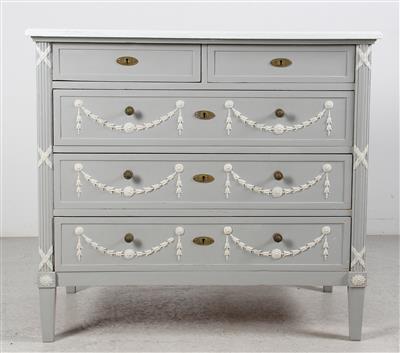 Kommode im Louis XVI- Stil, - Furniture