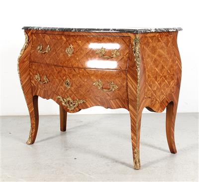 Salonkommode im Louis XV-Stil, - Furniture