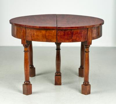 Biedermeier Ausziehtisch, - Furniture