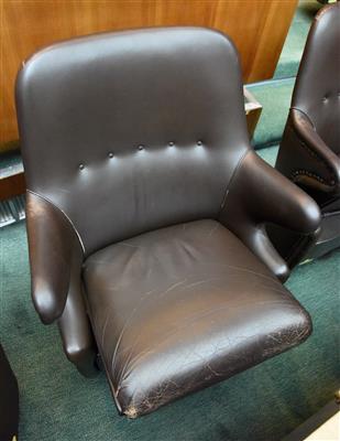 Drehsessel aus dem Nationalrats-Sitzungssaal, - A piece of democratic history - Parliament furniture