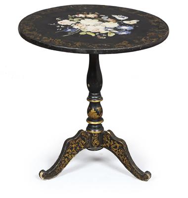 Round Wilhelminian table, - Majetek aristokratického p?vodu a p?edm?ty  d?ležitých proveniencí