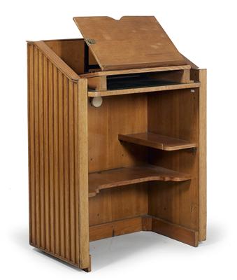 A standing desk or rather a lectern, - Di provenienza aristocratica