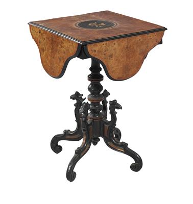 Revival style side table, - Di provenienza aristocratica