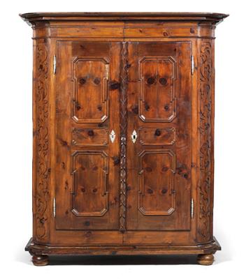 A rustic cabinet, - Mobili rustici