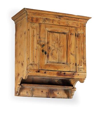 A rustic wall cabinet, - Mobili rustici