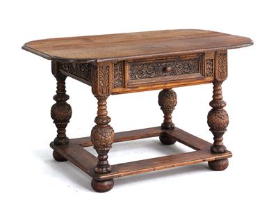 A provincial Baroque table, - Mobili rustici