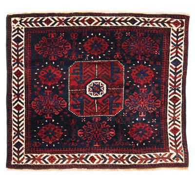 Baluch front, - Oriental Carpets, Textiles and Tapestries