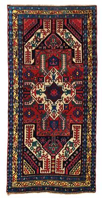 Kasim ushak - Oriental Carpets, Textiles and Tapestries